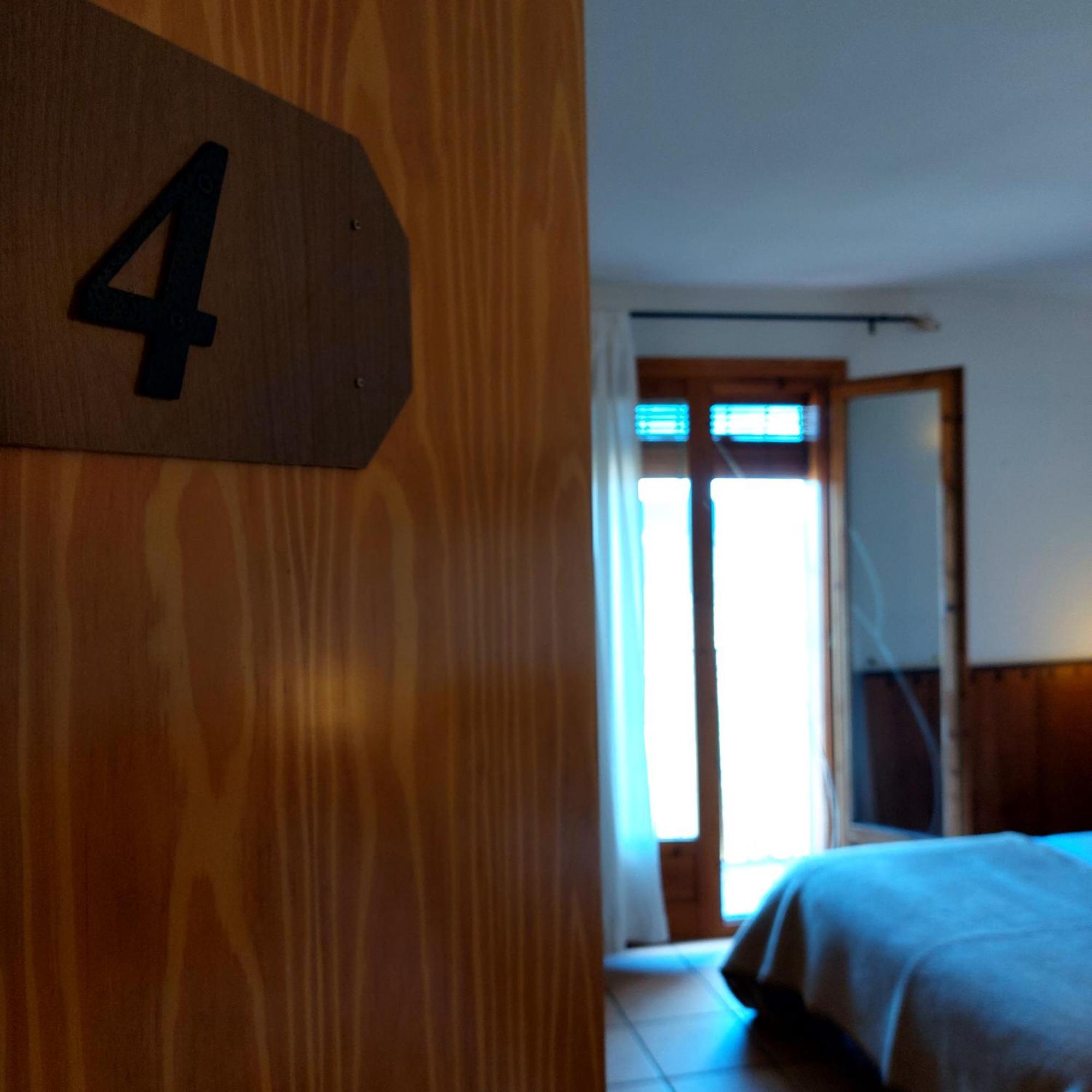 Hostal Tastavins Peñarroya de Tastavins Zimmer foto