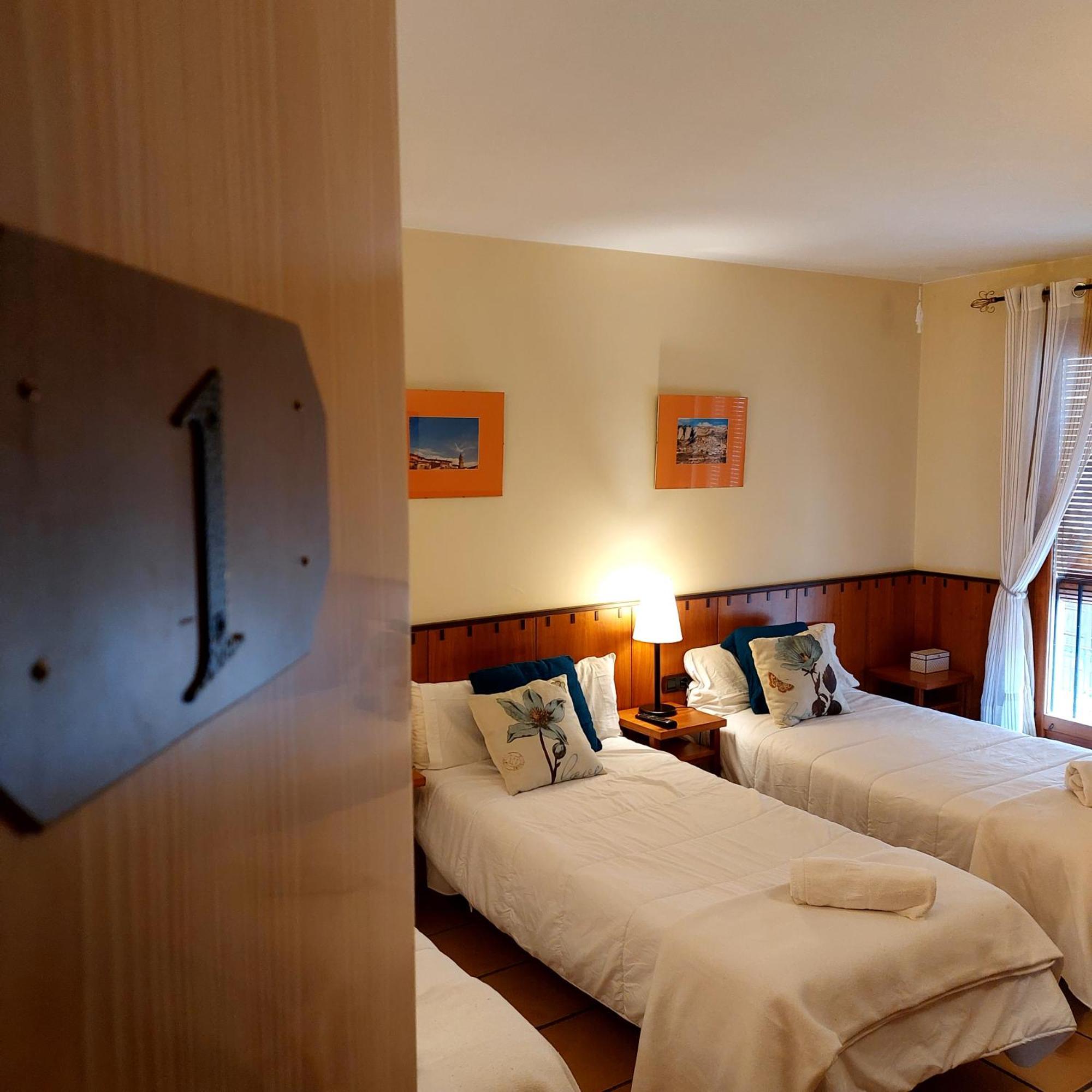 Hostal Tastavins Peñarroya de Tastavins Zimmer foto